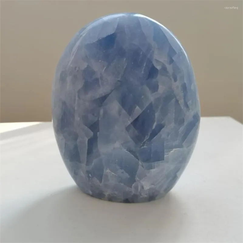 Dekorativa figurer 1st Natural Kyanite Crystal bra för meditation Hemdekoration Chakra Reiki Stone