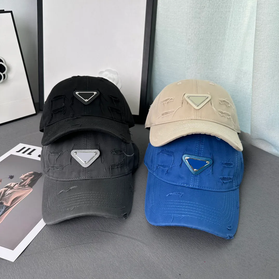 Women's Summer Holiday Designer Ball Caps Men's Sports Wash Hole casquette Metal Triangle Letter Four Colors cap