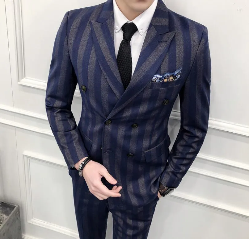 Abiti da uomo 2023 Navy Blue Stripe Wedding For Men Abito formale Slim Fit 2 pezzi Tuxed Busines Uomo Blazer Party Prom Giacca Gilet Pantaloni