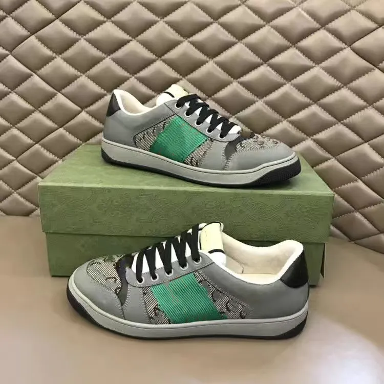 Sneaker Screener beige Burro Scarpe in pelle sporca Italia vintage Striscia Web rossa e verde Designer di lusso Sneakers suola in gomma Scarpa casual classica 05