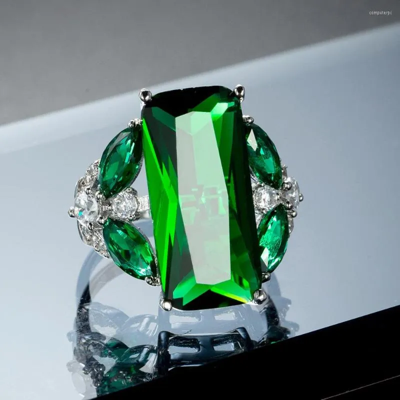 Anéis de casamento Anel de jóias europeias e americanas anel oval de esmerald jade partido de zircão do dia dos namorados