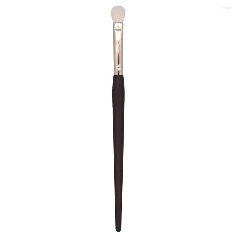 Makeup Brushes E06 Professional Handmade Brush Soft Saikoho Goat Hair Medium Eye Shadow Red Sandalwood Handtag