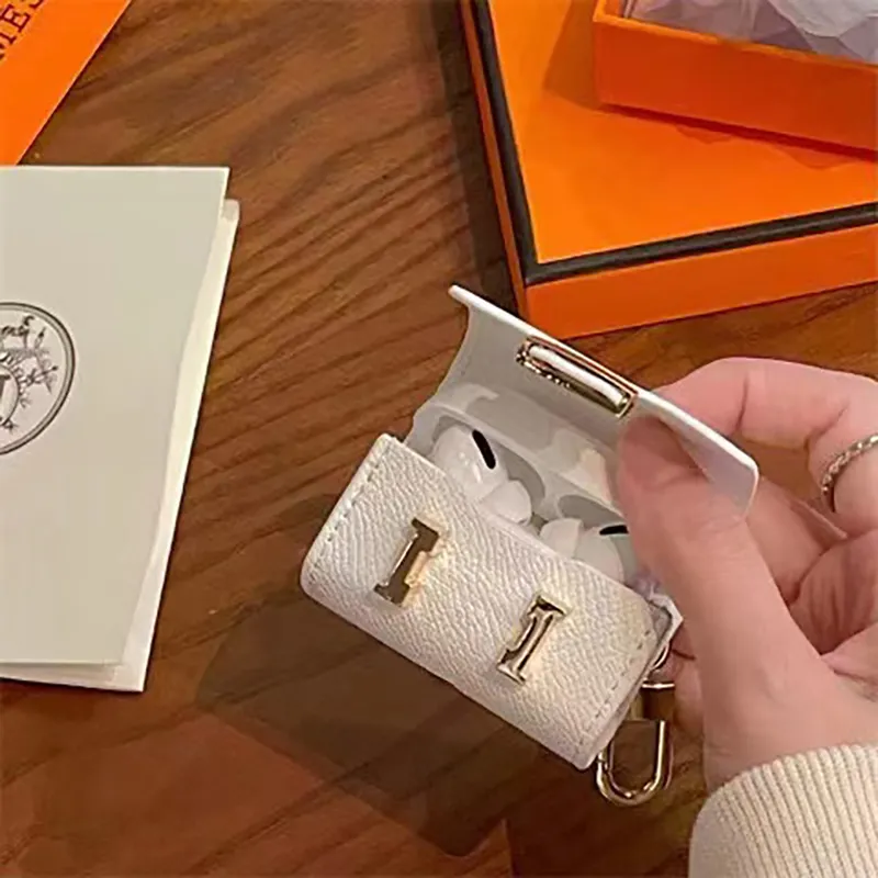 Étui Cuir RFUNGUANGO Pour AirPods Pro 3 - Avec Porte-clés Et Support Téléphone - Protection Anti-choc, Noir