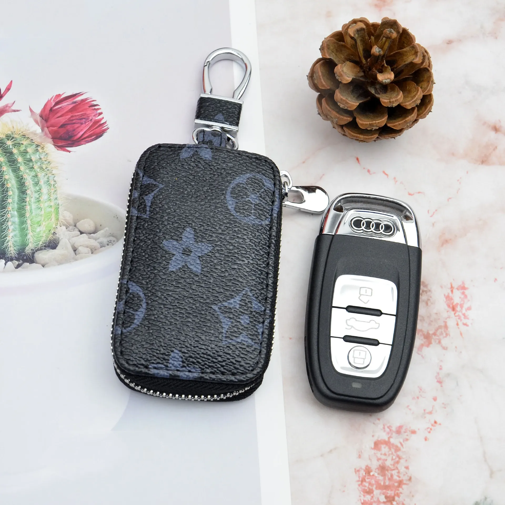 Flower Plaid PU Leather Car Key Holder Travelon Bags Keychain With Silver  Metal Pendant Fashionable Accessory For Jewelry Gifts From Yambags, $4.55