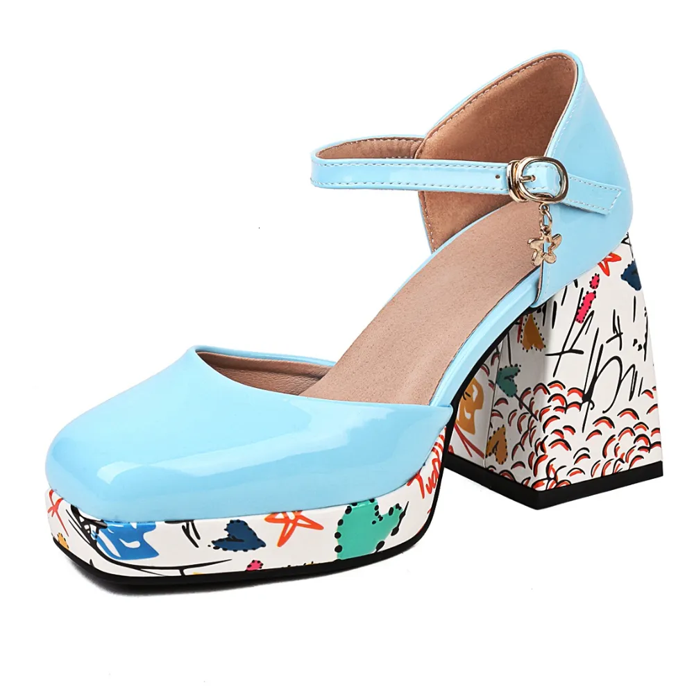 Sandals Luxury Women Designers 2023 Summer Block Heel Shoes for Fashion Printed Mary Jane Big Size 47 Heels Pums 230223