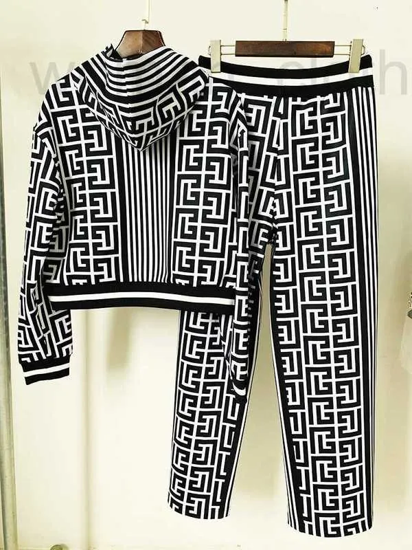 Дизайнерские женские спортивные костюмы хлопковые брюки. Статор-свитер набор спортивной одежды роскошные футболки с короткими рукавами.