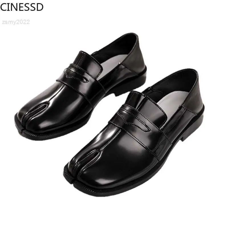 Klänning Skor Dam Split Toe Tabi Real Cow Läder Loafers Brittisk stil Lyxmärke Äkta Läder Ninja Pumps 3 cm Klack Kvinna Herrskor