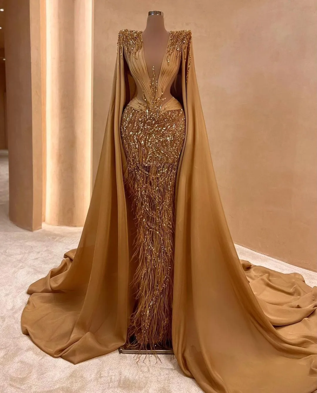 Gold Evening Dresses Sleeveless V Neck Lace Capes Satin Beaded Appliques Sequins Feather Floor Length Celebrity Formal Prom Dresses Plus Size Gowns Party Dress