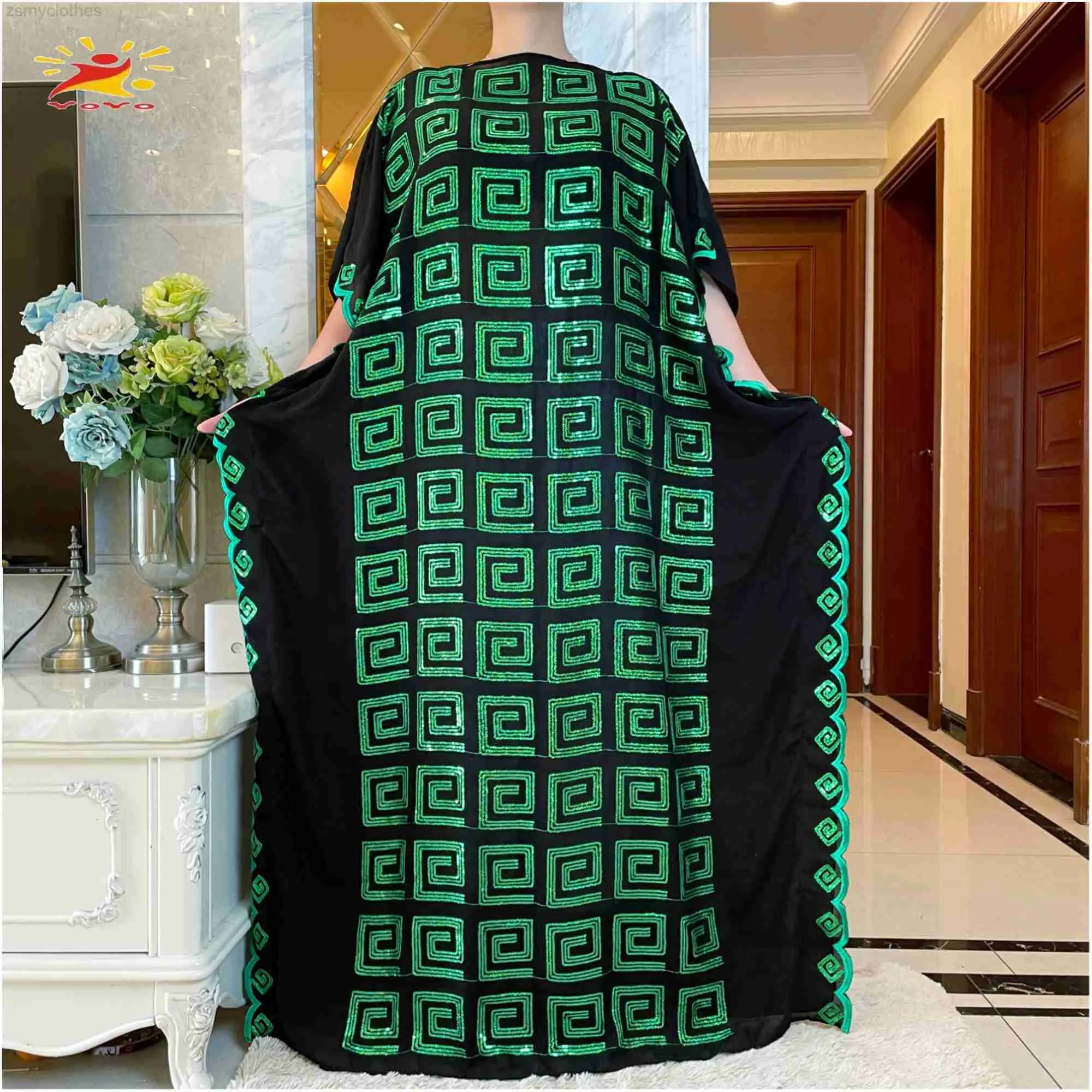 Vêtements ethniques Nouvelles femmes Abaya Islam Robe Arabe Vêtements en vrac Hijab Turc Bonbou Kaftan Robe de prière islamique Paillettes musulmanes Robes de broderie
