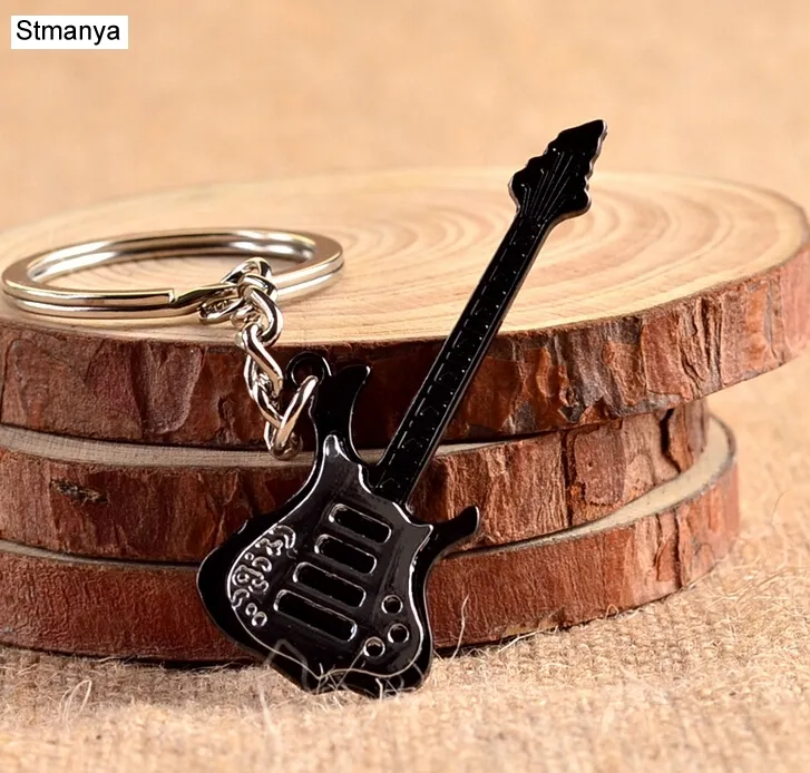 Key Rings New Design Cool Luxury metal Keychain Car Key Chain Key Ring Guitar instrument violin pendant For Man Women Gift whole