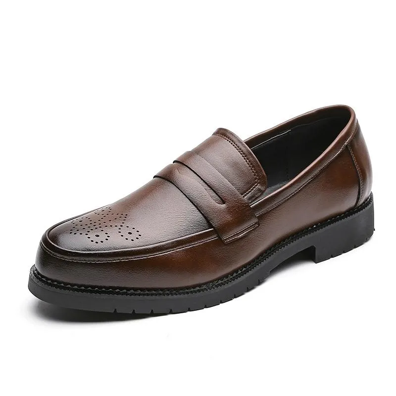 Vestido sapatos de cenas de centavo casual masculino mocassins perfurados padrões esculpidos sapato masculino marrom formal heren schoenen