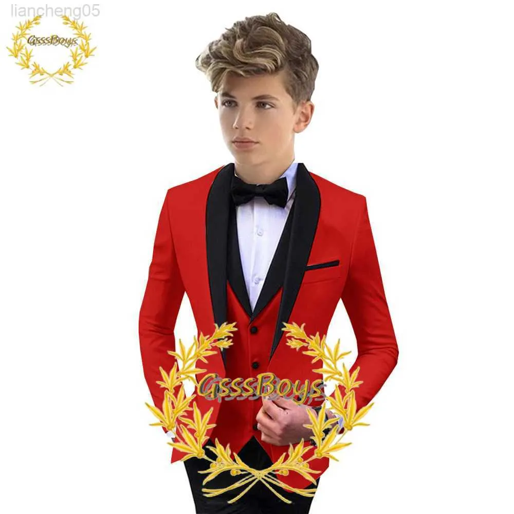 Completi di abbigliamento Completo per ragazzi Giacca rossa Pantaloni Gilet Smoking da sposa 3 pezzi Blazer per bambini Set Abiti con collo a scialle per feste W0224