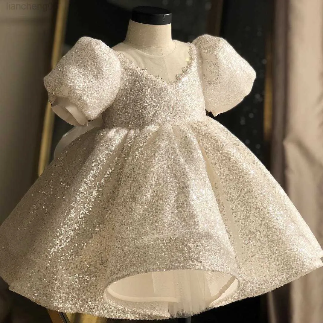 Girl's Dresses Simple Style White Children's Princess Dress Small Flying Sleeve Embroidery Kids Party Dress for Girl Tutu Dress W0224