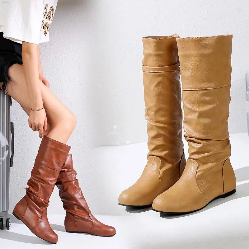 Laarzen 2023 Winter Winter Women Slouch vrouwelijke knie high faux lederen platte hakken bootie dames maat mode ronde teen