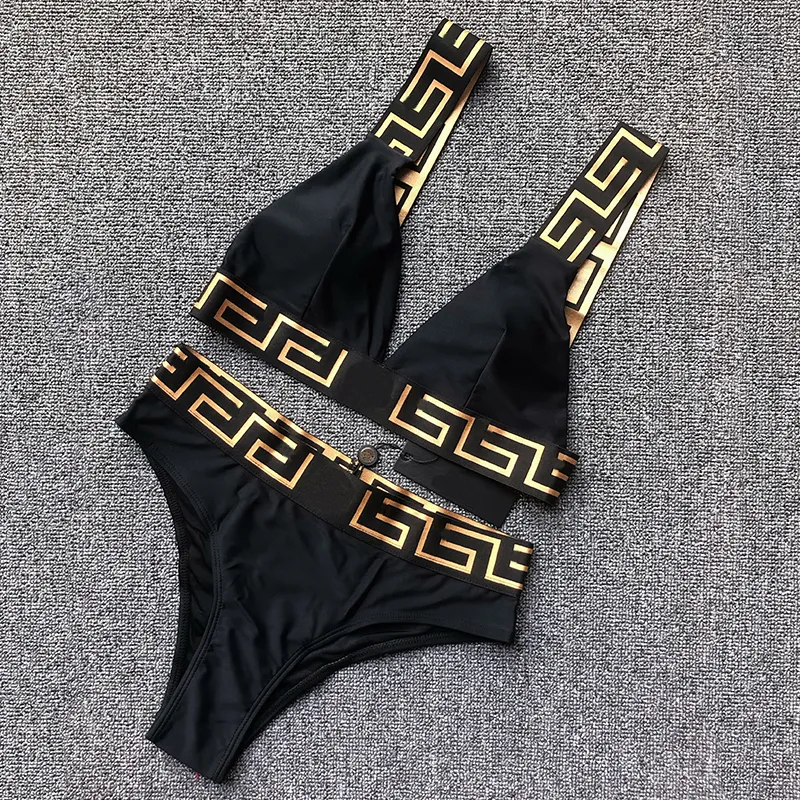 Reggiseno da spiaggia a triangolo sexy Set Costumi da bagno con lettere classiche per donna Biancheria intima da ricamo Bikini spaccati