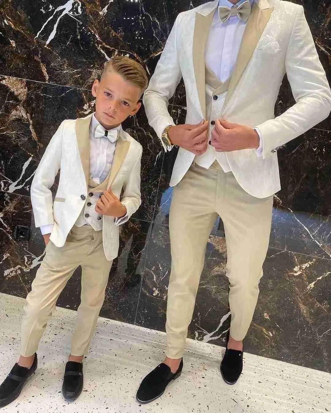 Ensembles de vêtements Motif floral Garçon Costumes Formels Dîner Tuxedos Petits Garçons Garçons D'honneur Enfants Pour La Fête De Mariage Costume De Bal Porter Ensembles De Blazers W0224