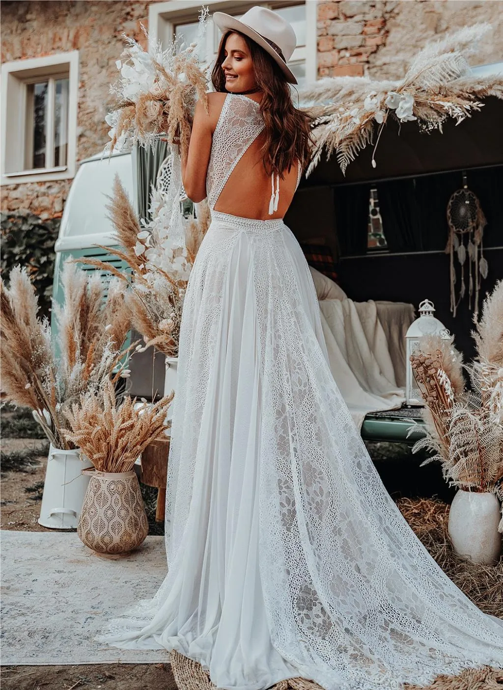 boho lace wedding dresses