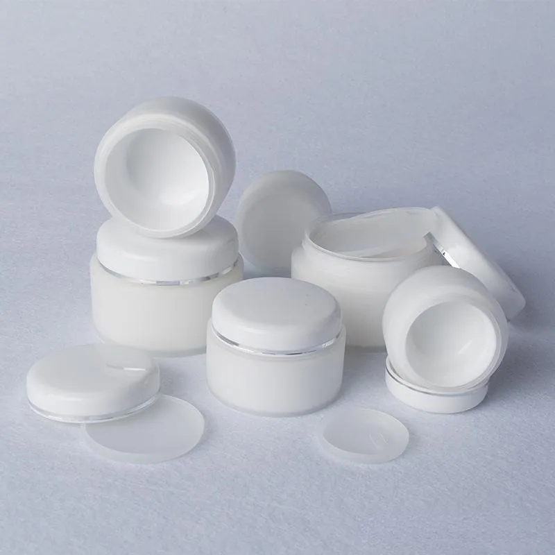 White PP Cosmetic Jar Hand Face Cream Plastic Jar 15g 30g 50g Cosmetic Sample Plastic Container with Inner Liner Cover
