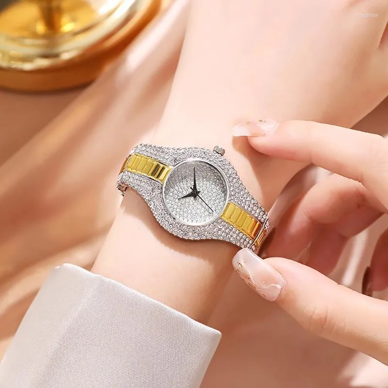 ساعة معصم امرأة كاملة راينستون سوار مشاهدة مربع الماس السيدات الهدية الكوارتز wristwatch ردة الإبلاغ