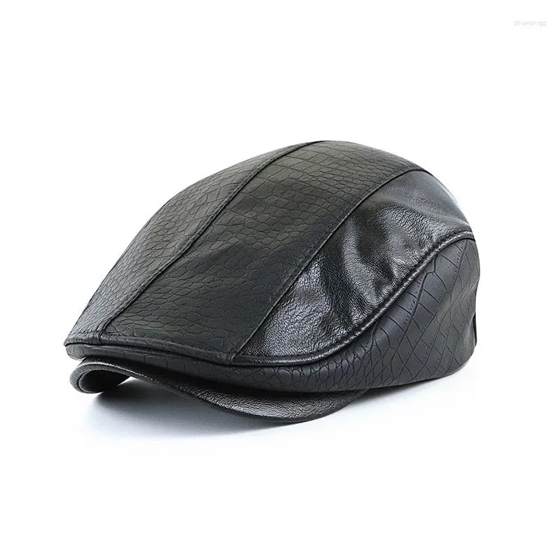 Bérets 2023 Casquette en cuir PU hiver mâle visières chaudes mode lettre casquettes de relance pour hommes os Gorras Casquette