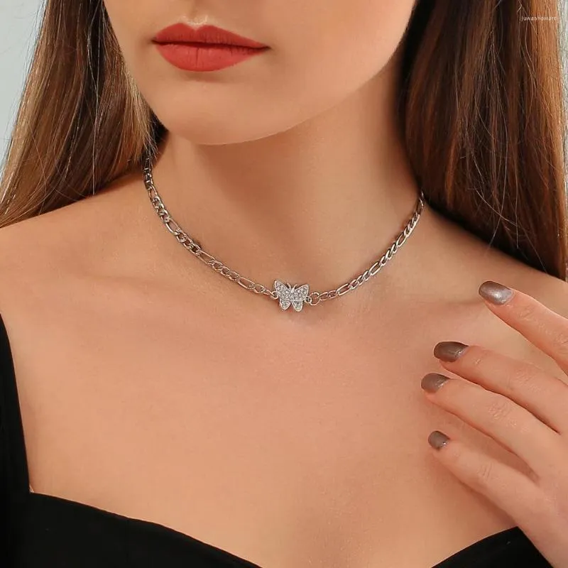 Kolye Kolyeleri Moda Bağlantı Zincirleri Gerişici Kolye Kadın Bijoux Femme Tam Kristal Kelebek tıknaz yakası mücevher