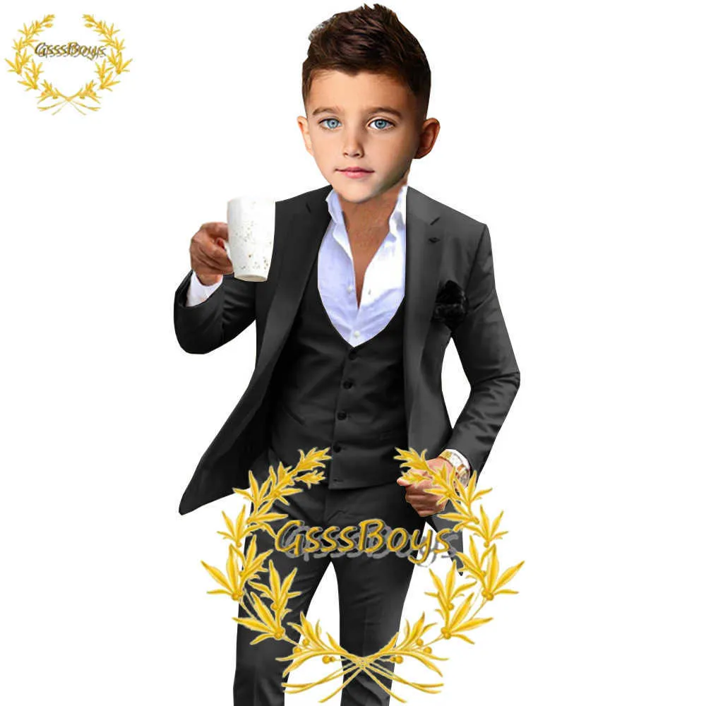 Clothing Sets Boys Suit Wedding Tuxedo Piece Beige Jacket Pants Vest Kids Custom Blazer Set Slim Fit Outfit Fashion conjuntos de blazer