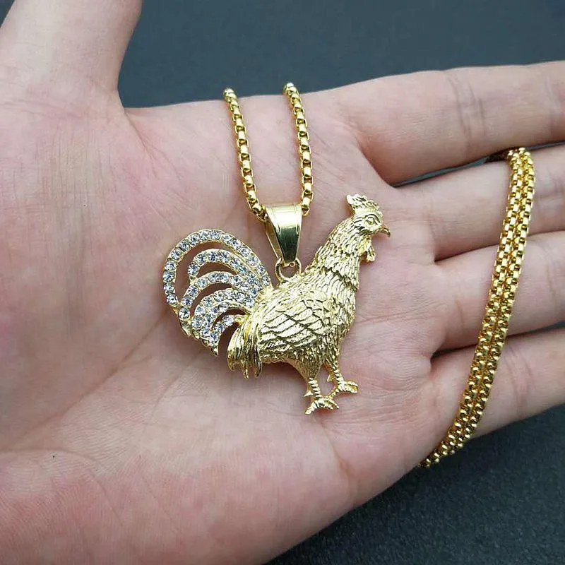 Colares pendentes Colar criativo de animal Moda de titânio de aço de aço masculino Gold shinestones rooster Hip Hop JewelryPenda