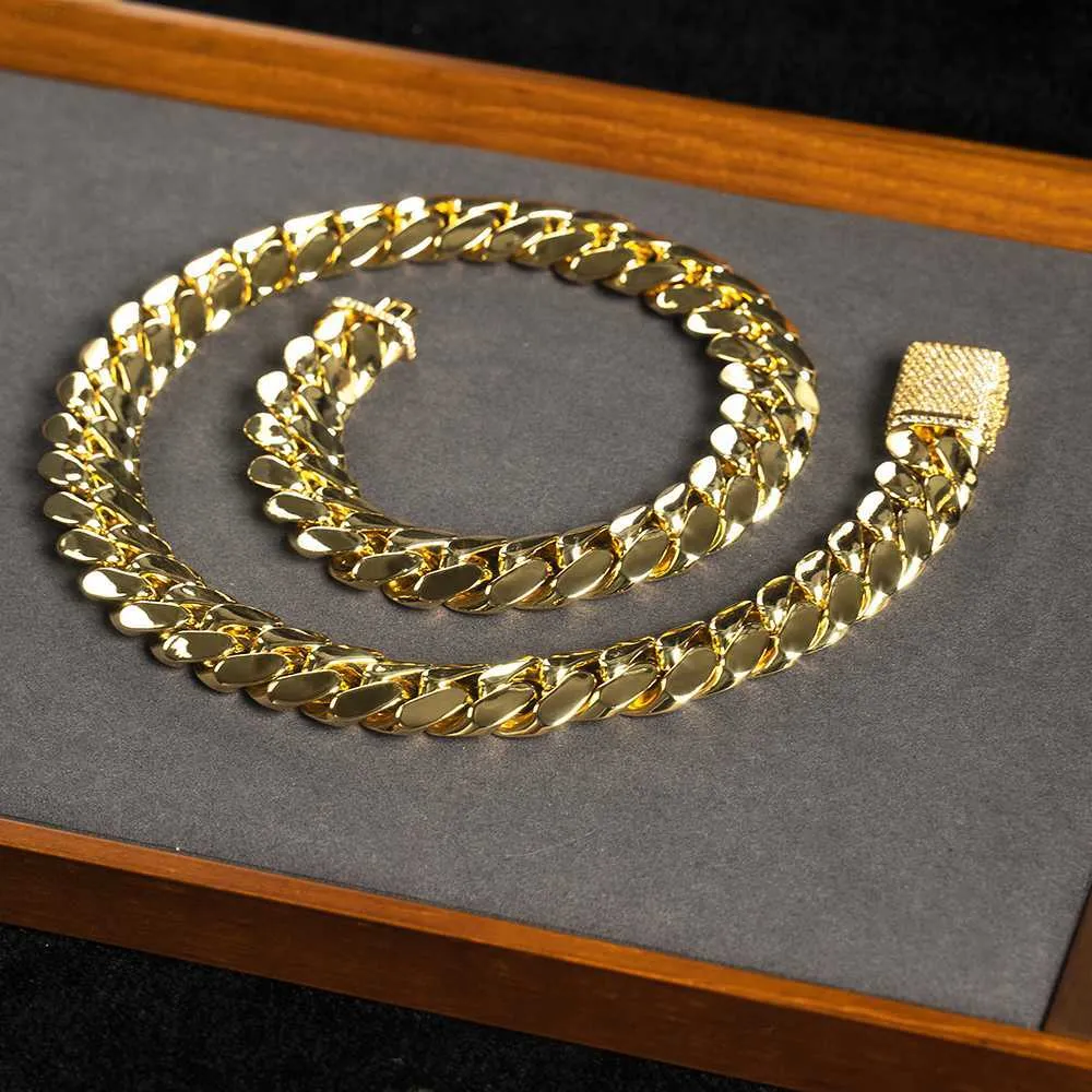 Atacado gargantilha 18k ouro personalizado corrente cubana de ouro 24k corrente cubana miami 18mm colar de corrente cubana miami