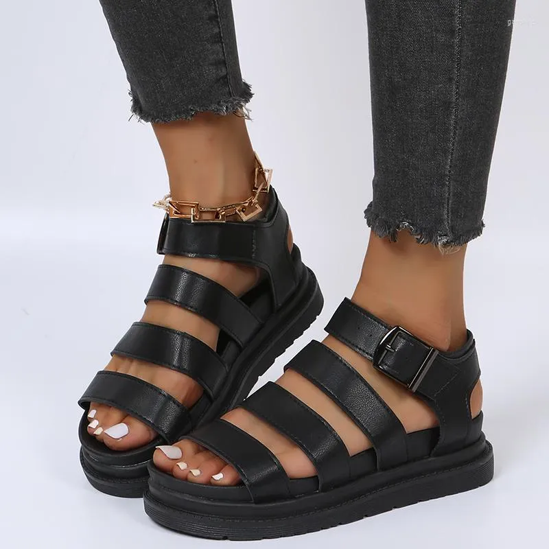 Sandálias preto de pé aberto cunhas planas sapatos de mulher mulher praia de verão sexy mulheres plus size pU couro sandalias mujer sapato feminino