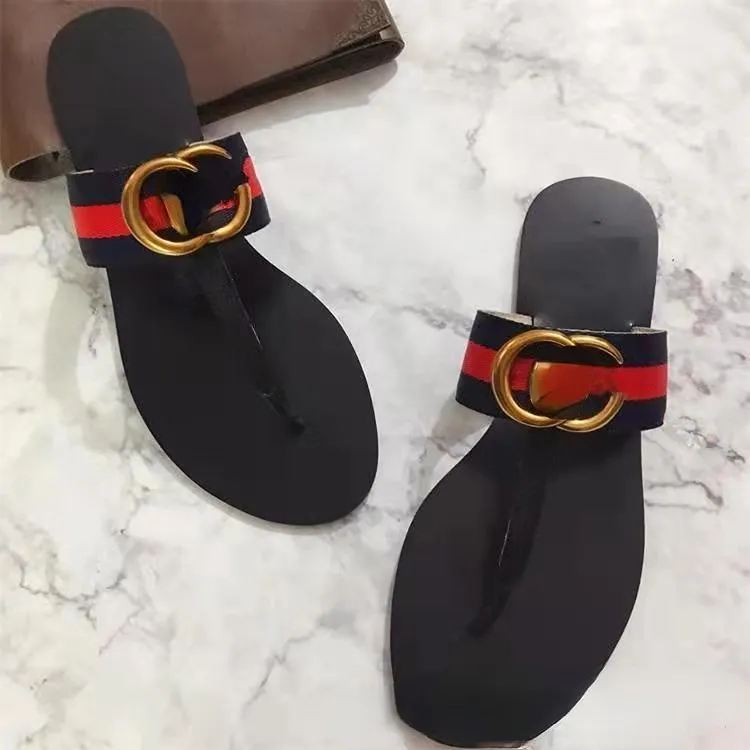 DHgate 2023 New Model Summer Slippers Leisure Fashion Comfortable Flat Flip flops Breathable Sandals for Women and Men Shoes Accessories