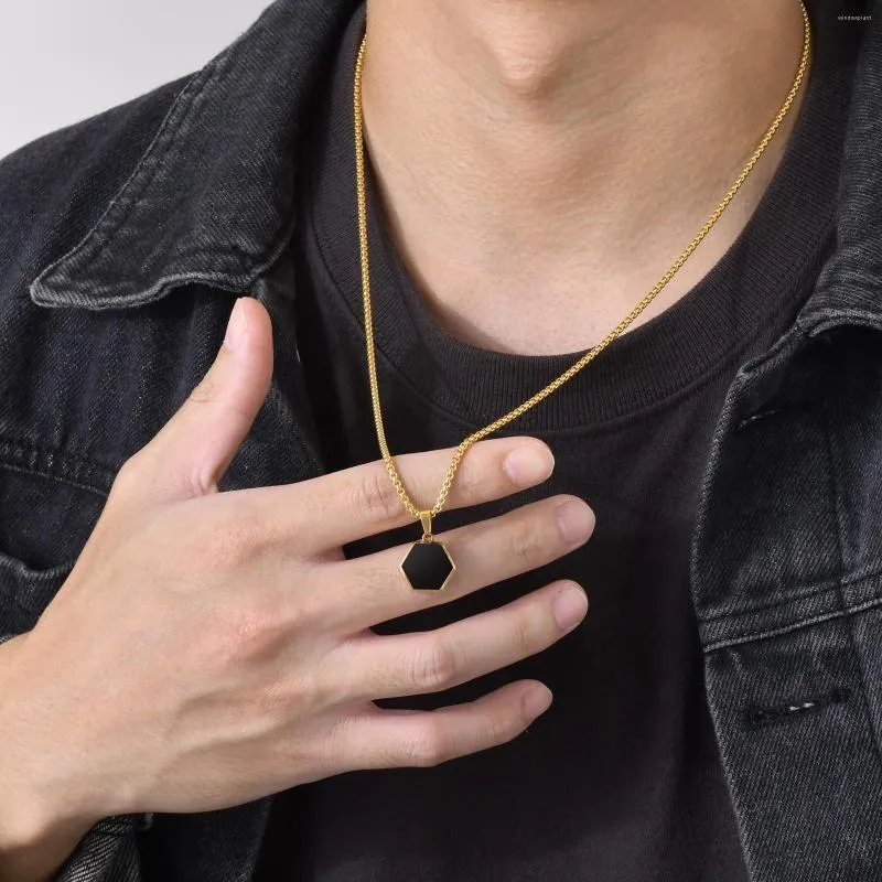 Colares pendentes hexagon preto casual para homens jóias cor dourada de aço inoxidável geométrico com colar de corrente de caixa