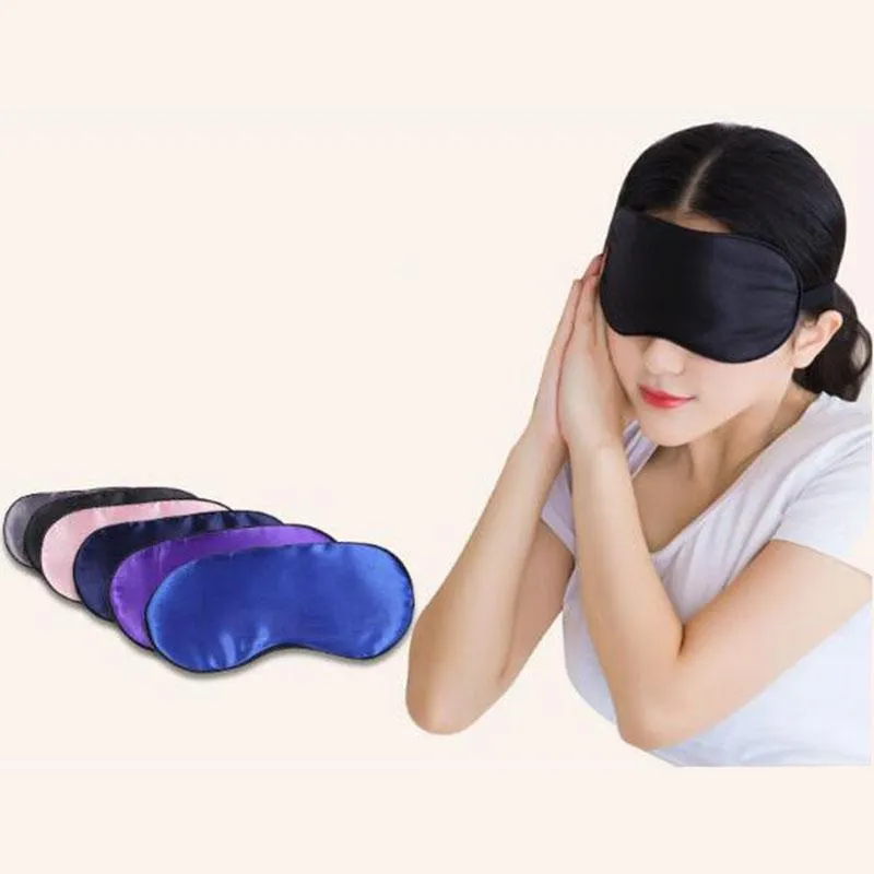 Tillbehör 1st Silk Sleeping Eye Cover Imitated Sleep Mask vadderad skugga Patch Eyemask ögonbindel Kvinnor Travel Release Rest