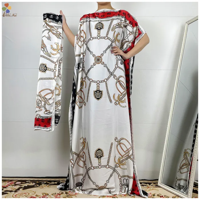 Ethnic Clothing Selling Fashion classic African clothing dashiki robe silk fabric women's 2-piece printed loose dress MS222 230224