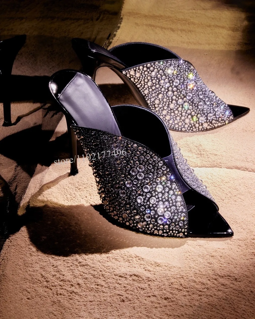 Sandales Shell Design Stiletto à pois en cristal talons Slingback pantoufles creuses femmes élégantes gelée pointue chaussures en forme d'éventail 230224