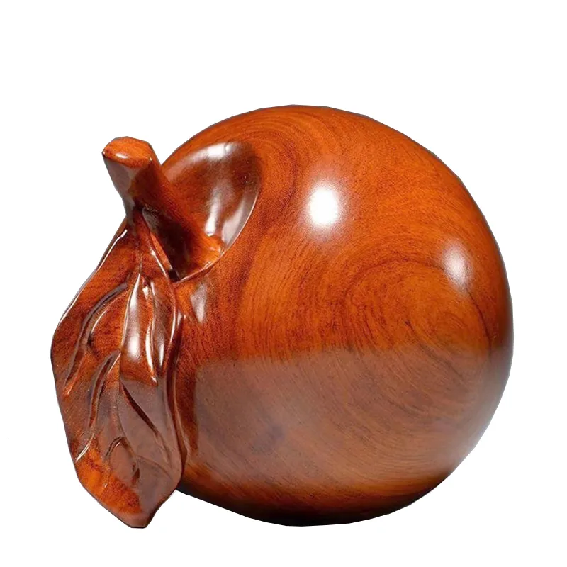 Oggetti decorativi Figurine Ornamenti di mele Legno massello Intaglio a mano Decorazione domestica Legno Lucency Feng Shui Vigilia di NataleRegalo Souvenir 230224