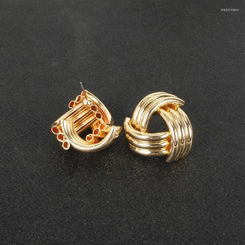 Stud Earrings Titanium Alloy Pattern Braided Trendy Elegant And Romantic Women For Accessories Gift