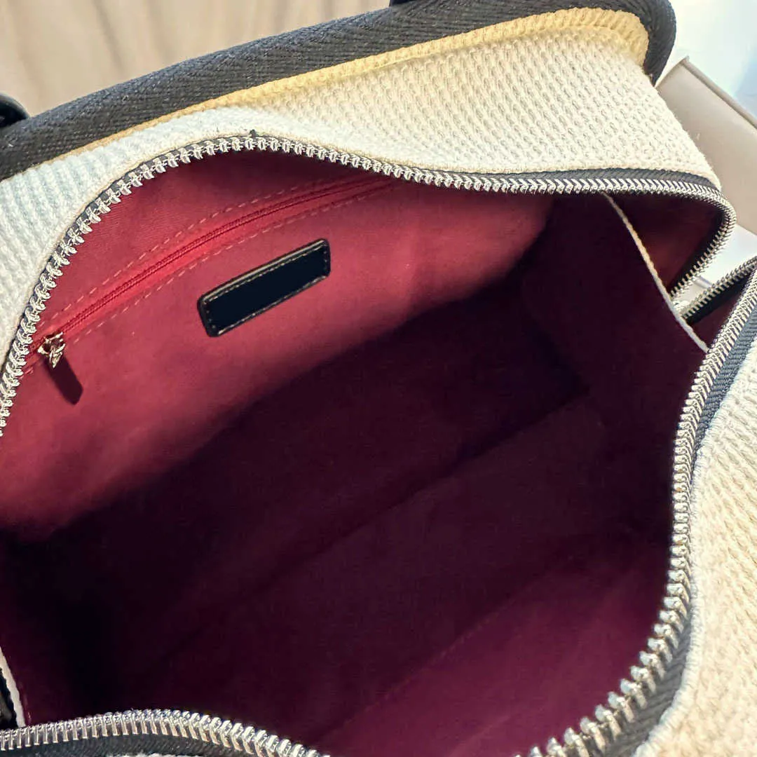 Boston Bags designer femmes sacs de plage Sacs de mode duffle sacs à main sacs à main de luxe sacs à main de voyage bandoulière fourre-tout en cuir bagages 230218