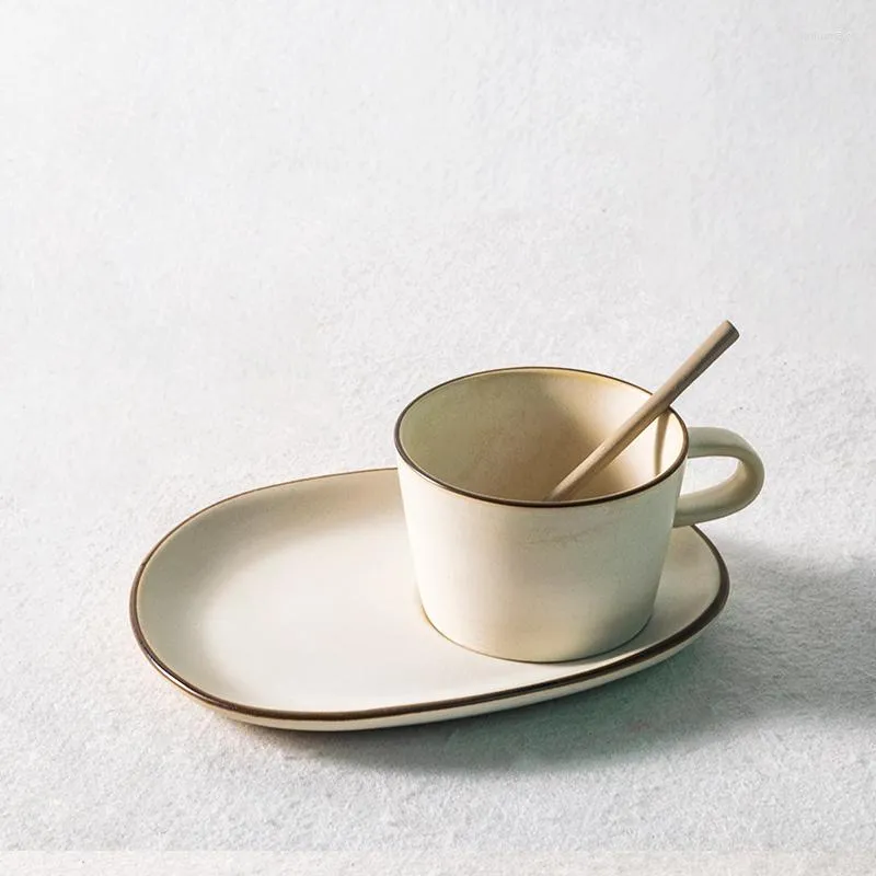 Cups Saucers Breakfast koffiekopje met schotel vintage moderne kunst eenvoudige Noordse drank keramische Tazza Colazione Drinkware