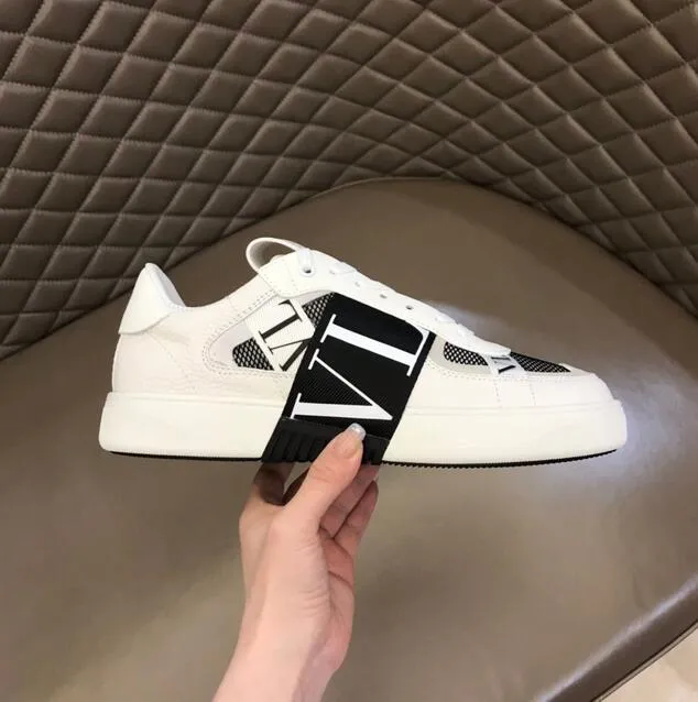 Tasarımcı Ayakkabı Ekleme Trendy Spor Ayakkabılar Punk Düşük Erkekler Kadınlar Hakiki Deri Düz Baskı Beyaz Siyah Chaussures Spor Kaykay Günlük eğitmenler Erkek Ayakkabıları