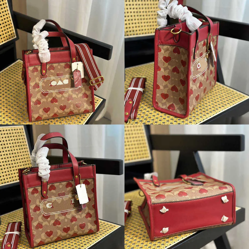 Sacs de soirée 5A Designer Sac à main Épaule Cross Body Bag Totes Wallet Check Velvet Purse Letters Square Femmes Sacs à main Sacs à main Heart Print 230220