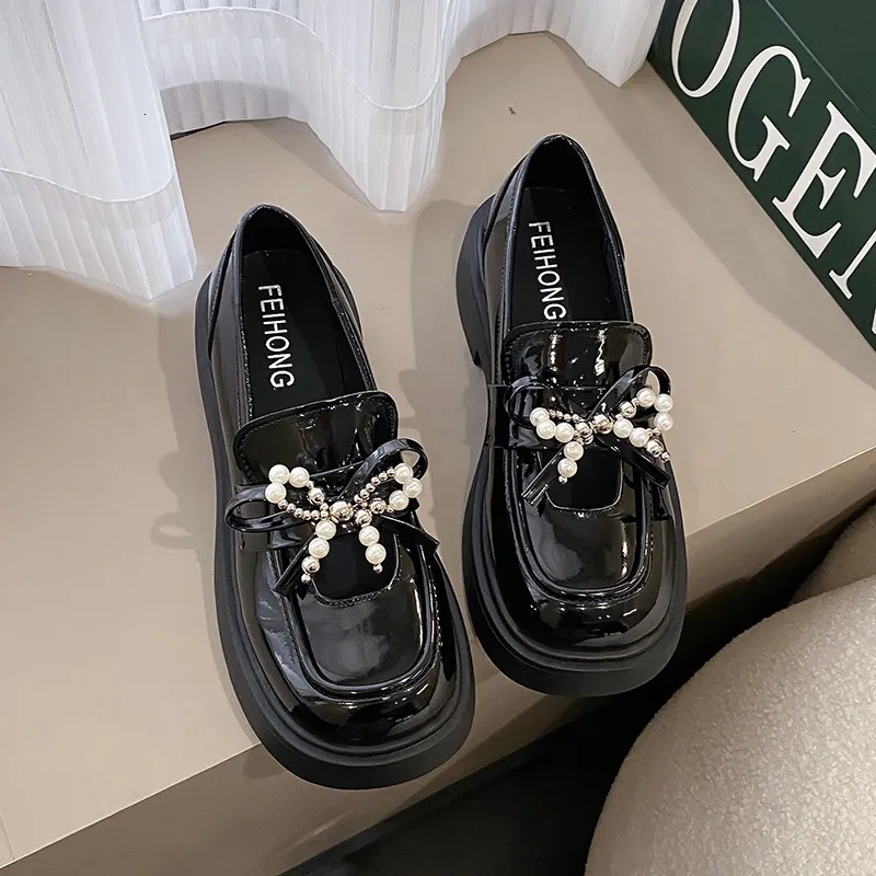 Обувь для обуви моды Martens Fomens Shoune Подличная кожаная платформа, удобная для работы Oxford Shoes для женщин Lolita Shoes 230225