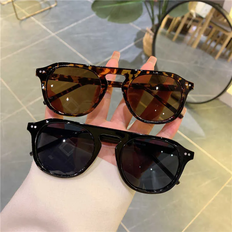 Sunglasses Square Frame Shades Sun Glass For Women 2021 New Retro Fashion Vintage Designer Sunglasses Women And Man Black Transparent G230225