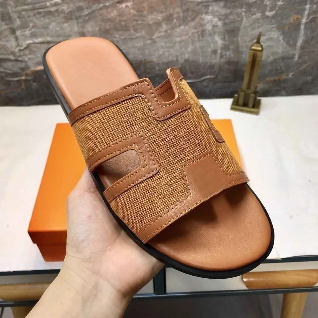 Izmirs Leather Mule Slippers: Mens Slip On Beach Sandals Designer