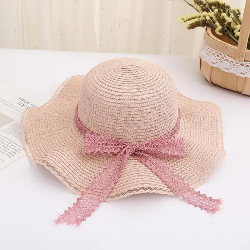 Berretti Cappello di paglia alla moda intrecciato per tutte le partite da donna, adatto al sole e alla spiaggia