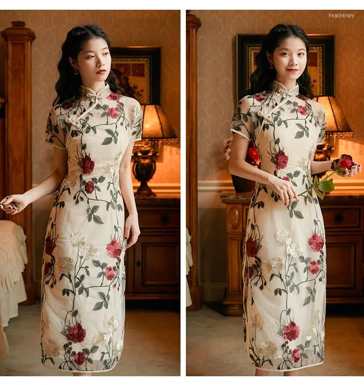 Vêtements ethniques Robe de soirée pour femmes Jupe en dentelle française peut généralement porter la gravure d'os de la jeune fille Cheongsam Style chinois modifié