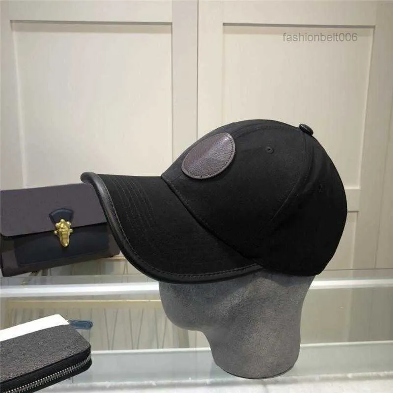 قبعة بتصميم قبعة بيسبول للرجال مزودة بقبعات فراولة للشارع Casquette للجنسين قبة قابلة للتعديل مع رسالة مطرزة تظليل موضة الكبار Fashionbelt006