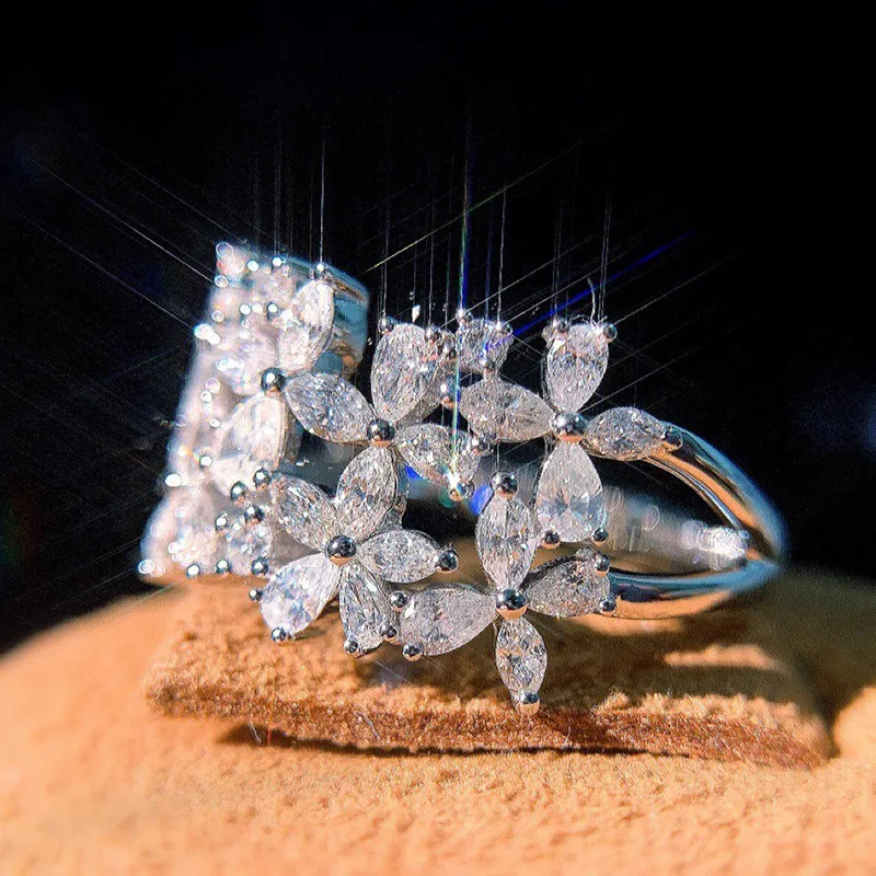  TTVV Fashion Women's Butterfly Zirconia Diamond Ring