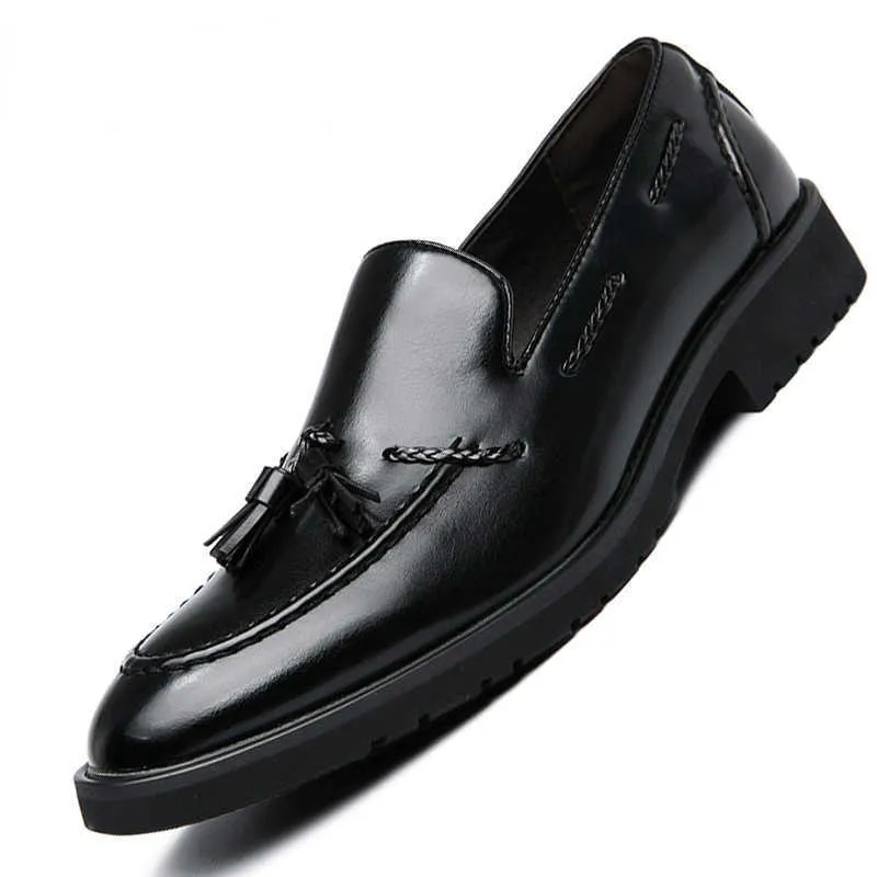 Chaussures habillées Gland Cuir Oxfords Chaussures Hommes Mocassins Casual Slip on Hommes Chaussures Habillées Italien Gracieux Chaussures De Fête De Mariage Hommes Mocassins Noir R230227