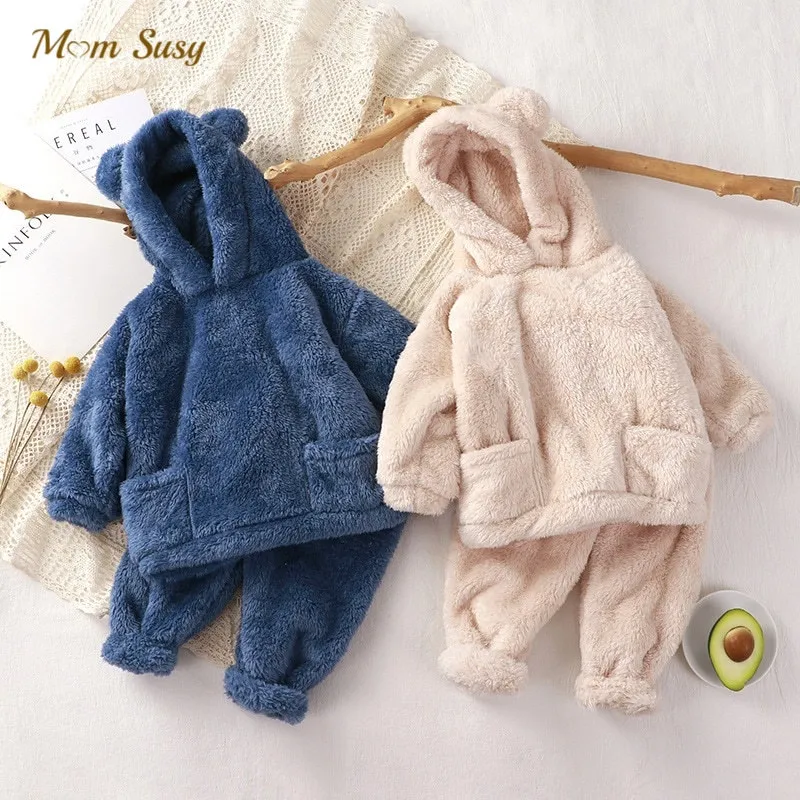 Pyjamas baby pojke flicka kläder pajamas set flanell fleece spädbarn småbarn barn varm huva sömnkläder hem kostym vinter våren hösten 1-5y 230227