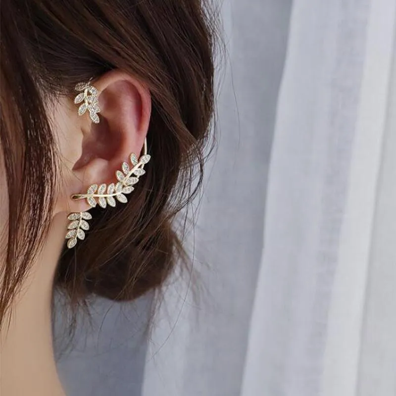 Stud -oorbellen Koreaanse mode eenvoudige kubieke zirkonia kristal goudkleur blad voor vrouwen super feeën single lange vrouwelijke sieraden
